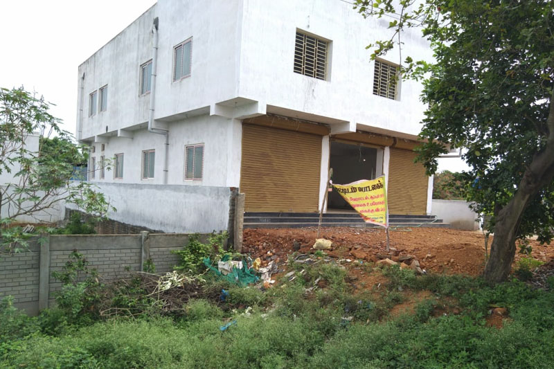 Available in Thanjavur based building for Rental. Total Area: 4000 Sqft. Rs.25 per sqft. Initial Advance: 1500000/-